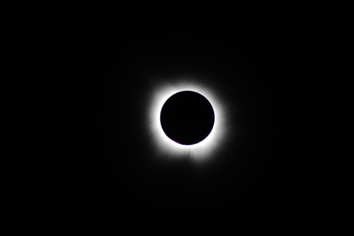 inline-j-stereo-spacecraft-sun.jpg