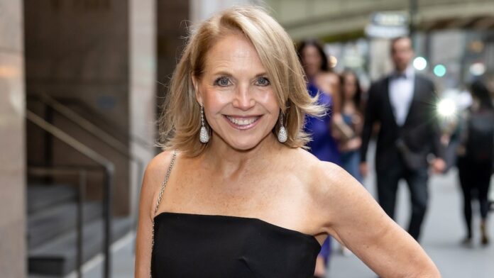 katie-couric-in-nyc-sidewalk.jpg